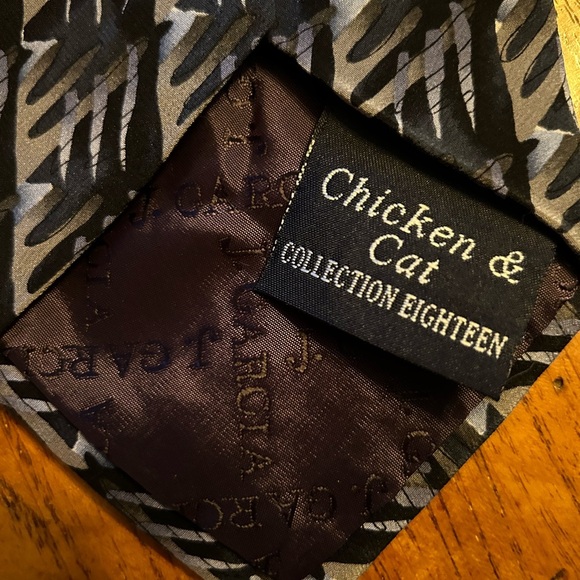J. Garcia Mens 100% Silk Tie Chicken & Cat Collection Eighteen - Picture 5 of 6